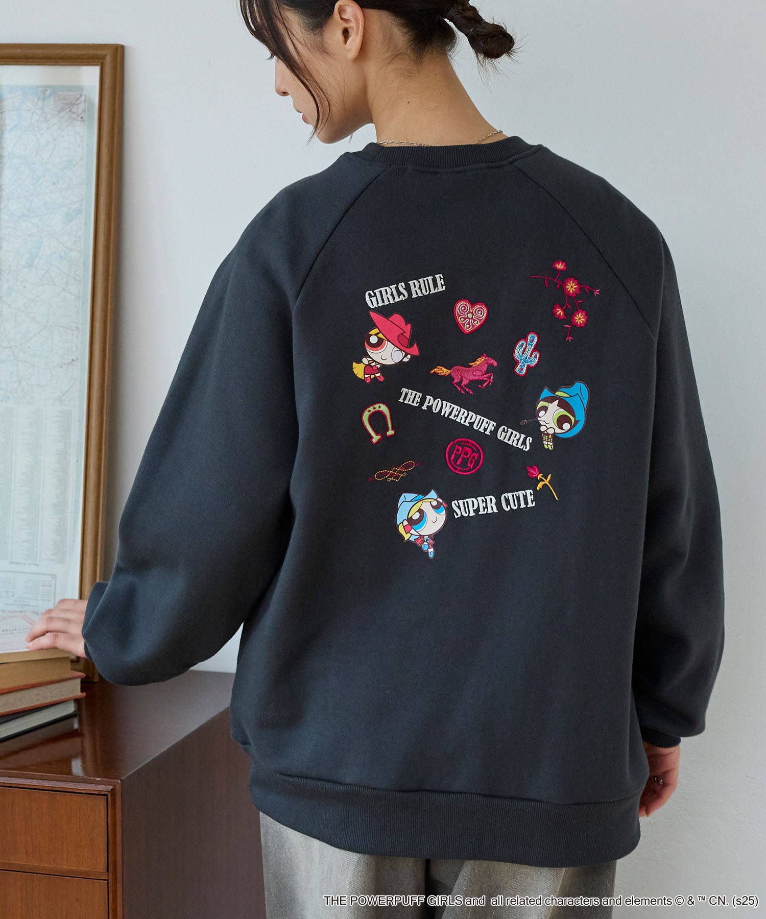 THE POWERPUFF GIRLS】別注 パワーパフ ガールズ グラフィック刺繍