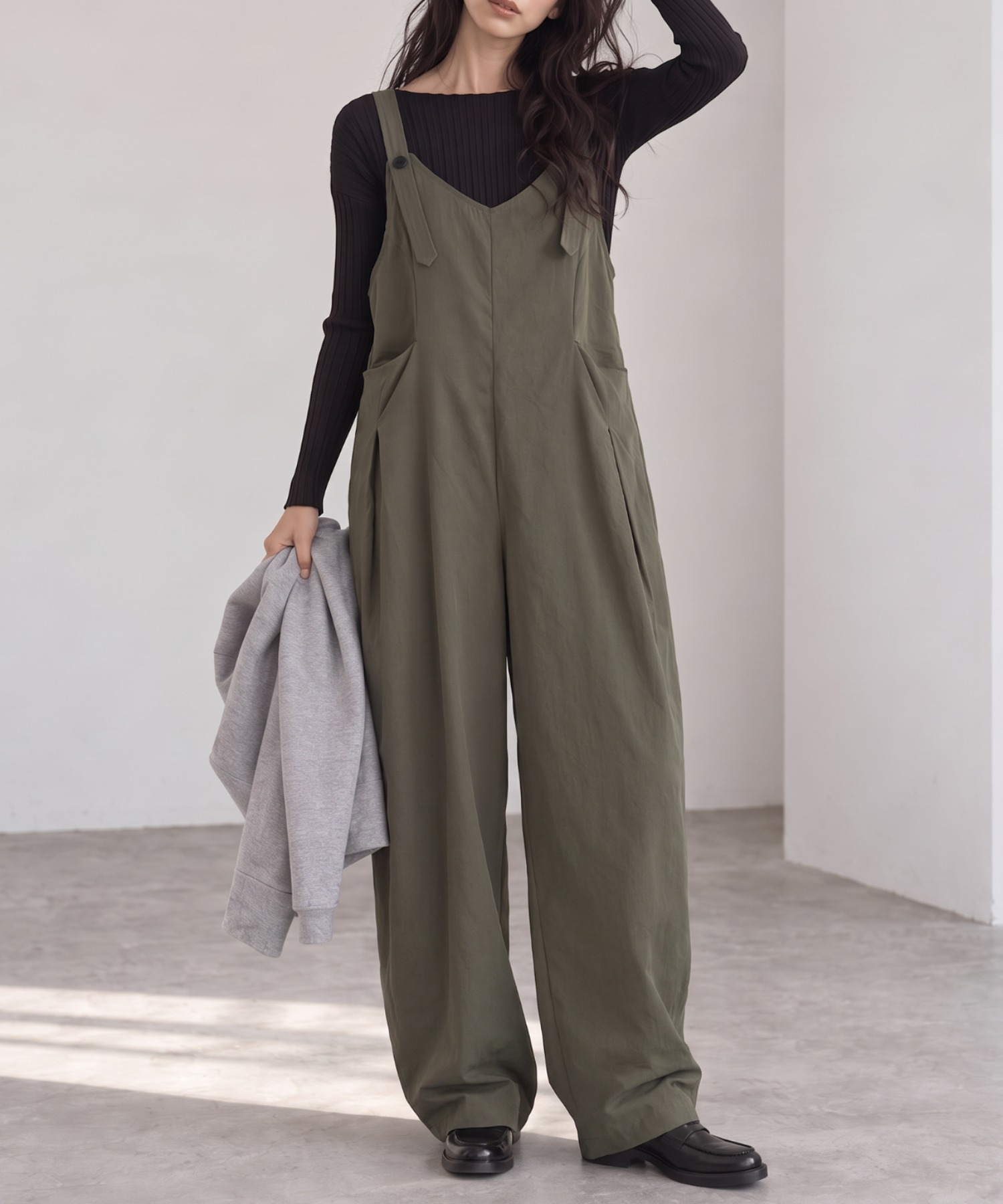 モデル身長：158cm
着用サイズ：FREE