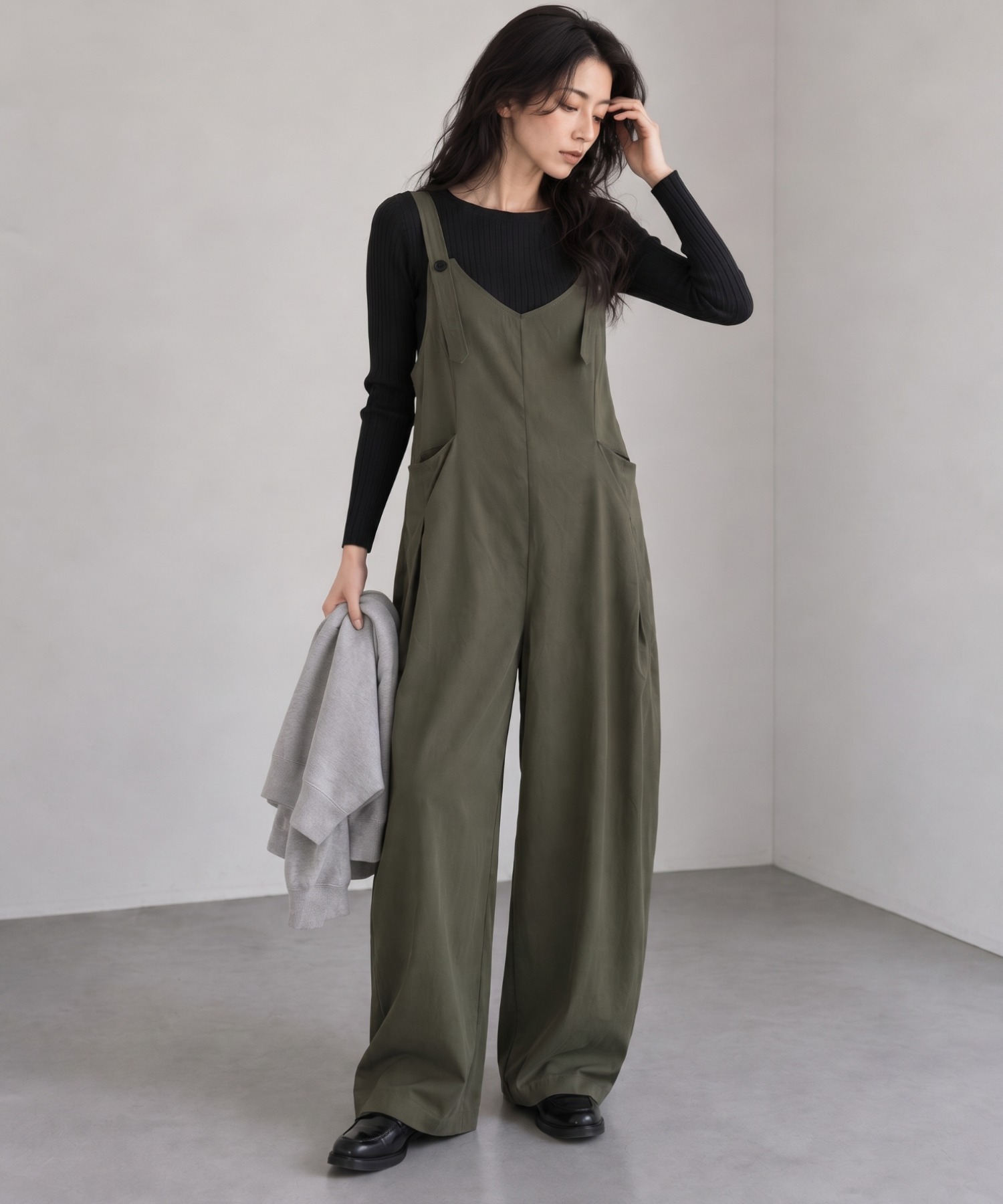 モデル身長：158cm
着用サイズ：FREE