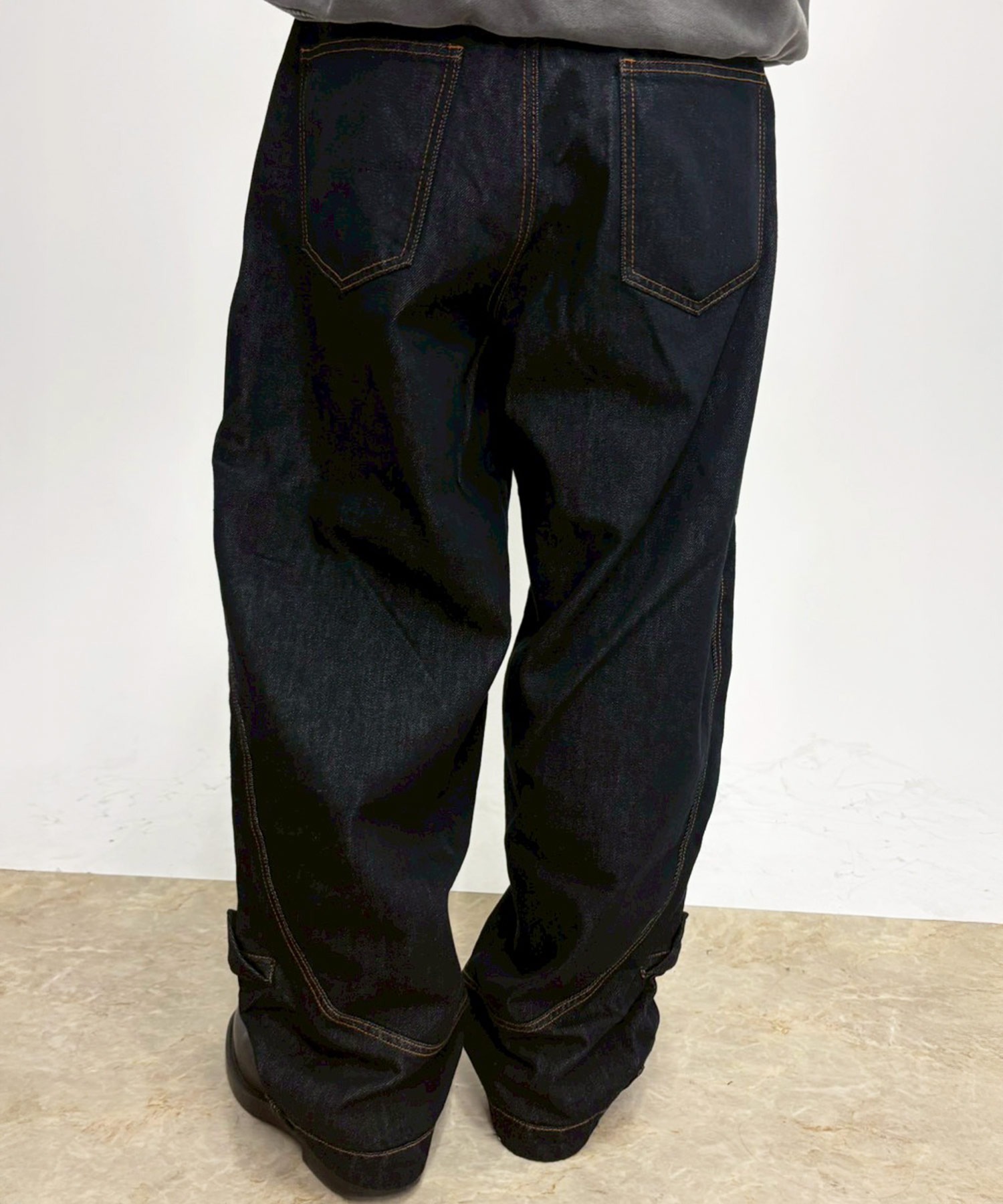 A'GEM/9 × .kom 『A'gem/エージェム』Curved Rigid Denim Pants