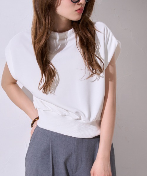 model：163cm / size：F