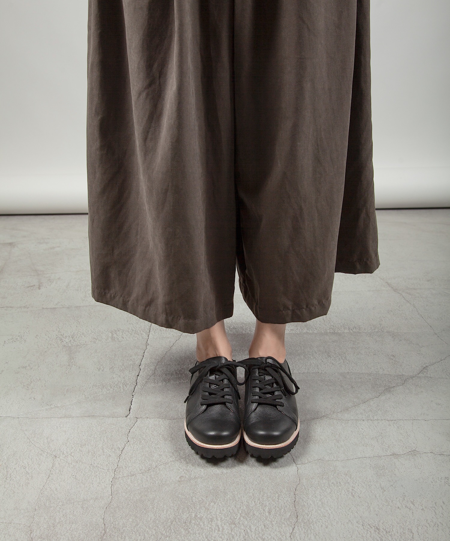 本革/軽量/244g/厚底/3cm】レースアップシューズ ALL BLACK│Jeffrey
