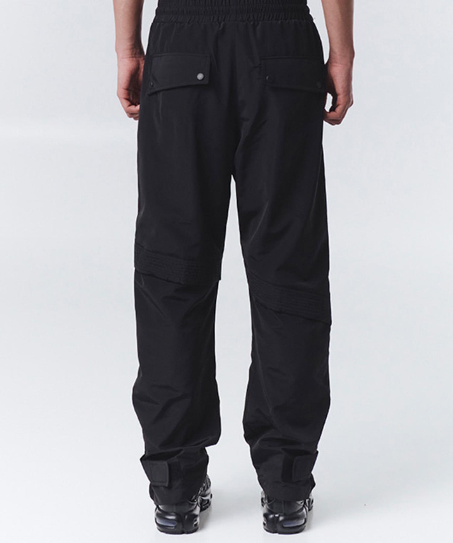 OY/オーワイ』OBLIQUE LINE TRACK PANTS/ライントラックパンツ OY│A