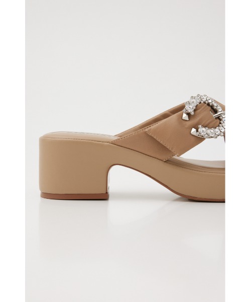 ムーンフラワリーパフィクロスサンダル