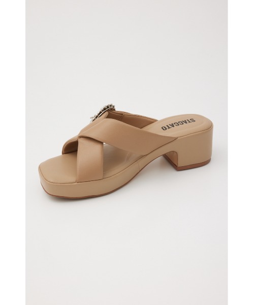 ムーンフラワリーパフィクロスサンダル