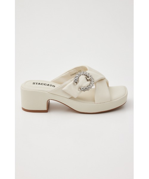 ムーンフラワリーパフィクロスサンダル