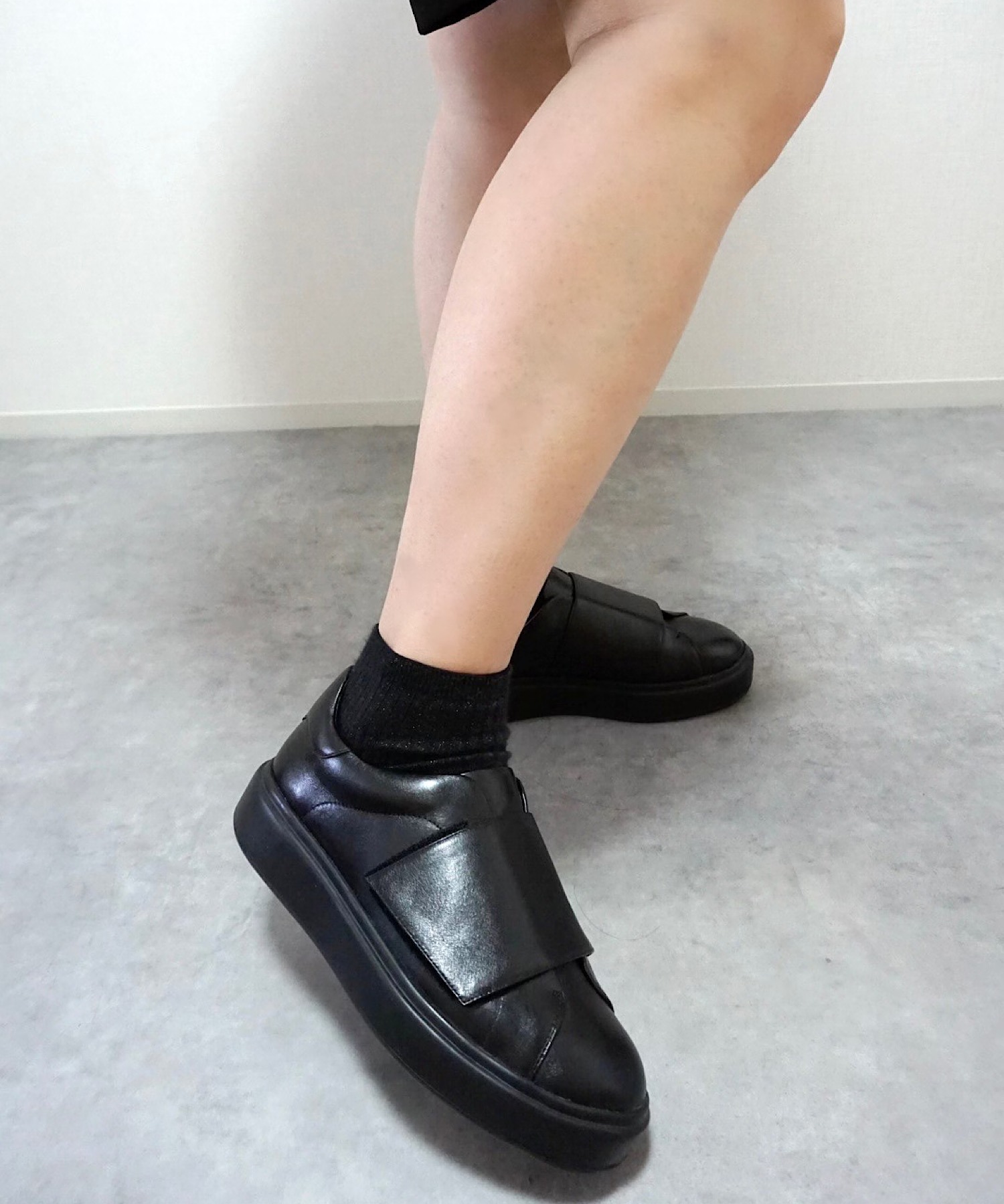 プラットフォームスニーカー APOM│Jeffrey Campbell OFFICIAL ONLINE ...