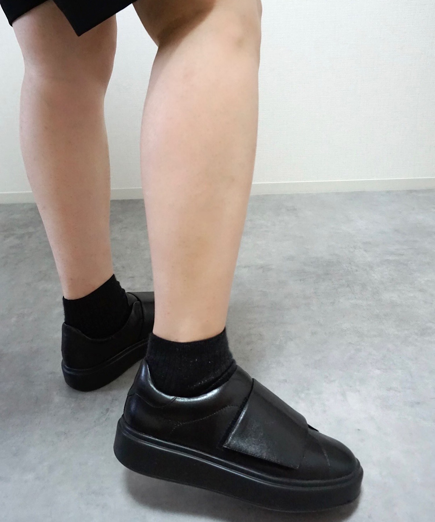 プラットフォームスニーカー APOM│Jeffrey Campbell OFFICIAL ONLINE ...