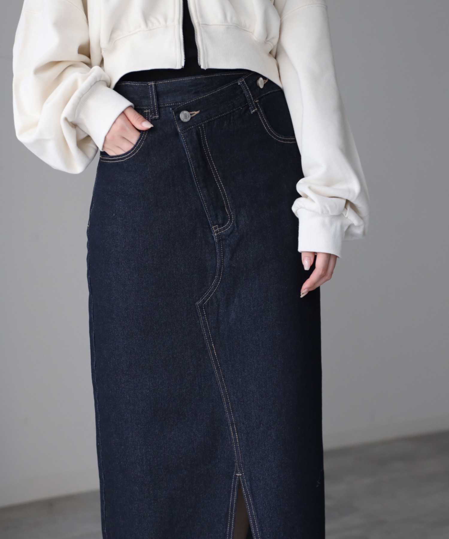 model：164cm. 着用サイズ：Mサイズ