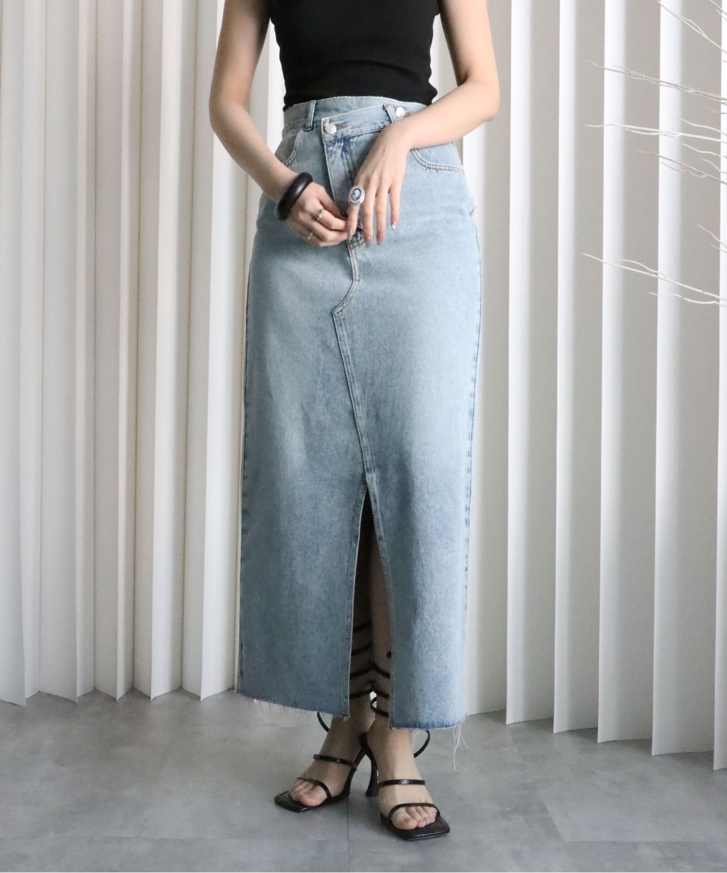 model：164cm. 着用サイズ：Mサイズ