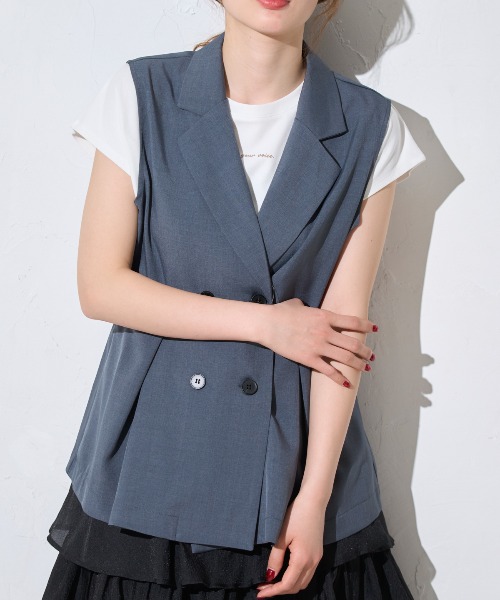 model：163cm / size：F