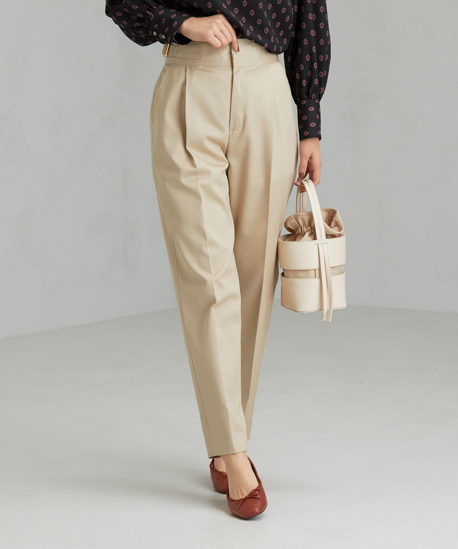 商品詳細 Fm Tcツイル タック テーパード パンツ Outlet アウトレット 公式通販