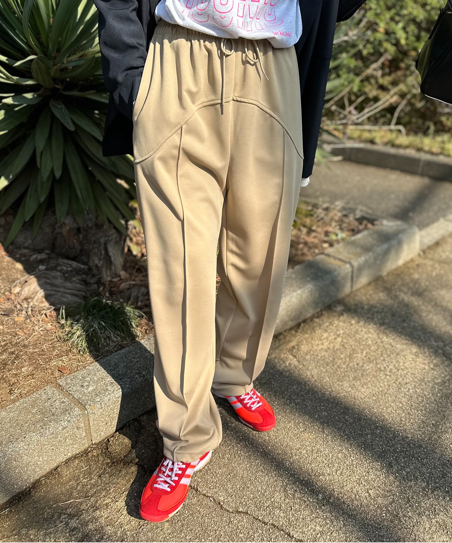 ベージュ
model:154cm 着用サイズ:FREE
