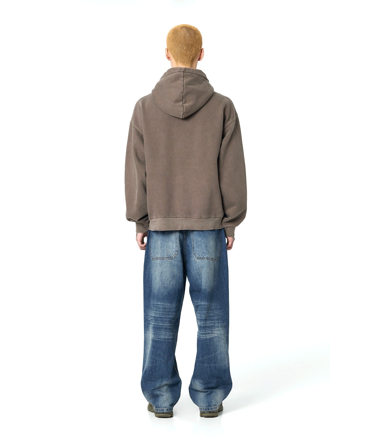 OY/オーワイ』PIGMENT 4 POCKET HOODIE ZIP UP/ピグメント