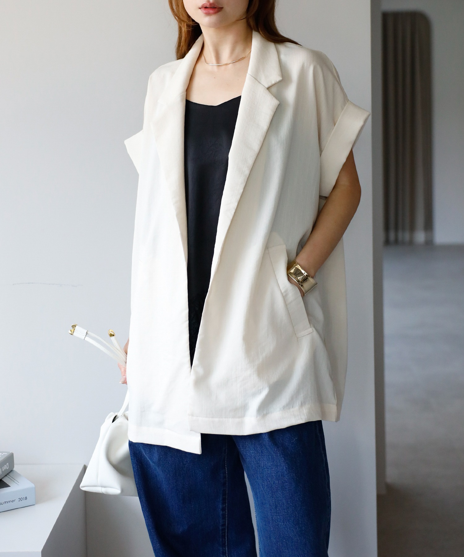 Model：H166　着用サイズ：FREE