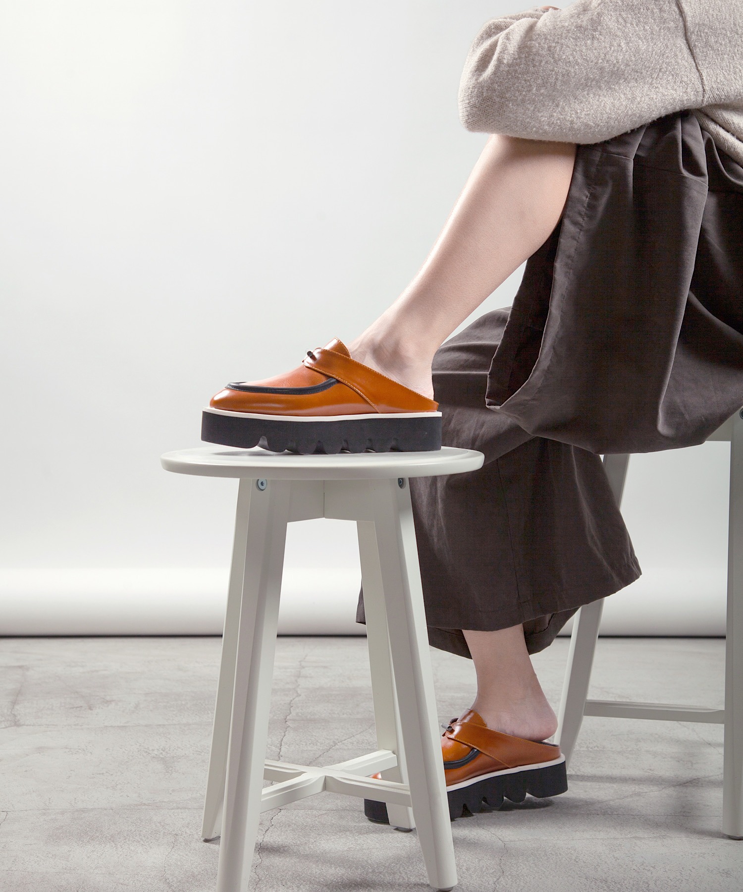 希少　Hakim Bey Black Fez Manifesto, &c. 厚底 バックレスローファー ALL BLACK│Jeffrey Campbell OFFICIAL