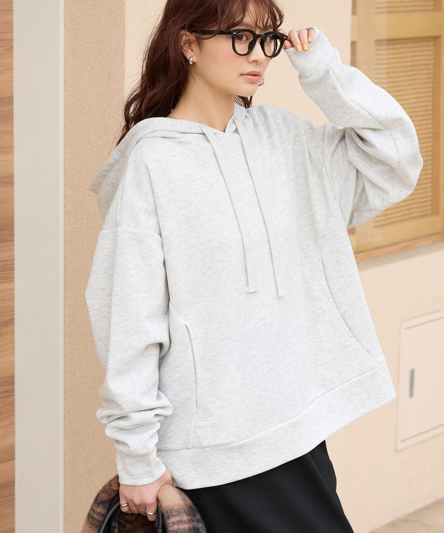 サリー オーバーサイズ サイドスリット ソフトダンボールニットパーカー【THE