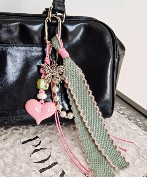 ケイトポムフレット ハート型　陶板 ケイトポムフレット ハート型 陶板