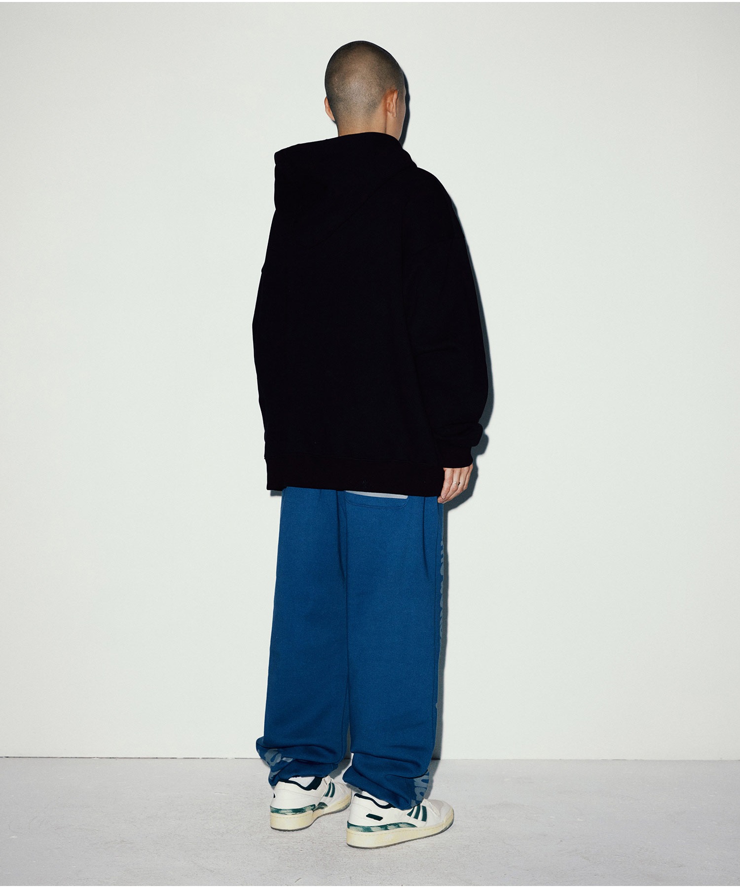 ◆ LANGER◆buddy symbol embroidered hoodie set-up 韓国人気 78292117b_b_13_500.jpg