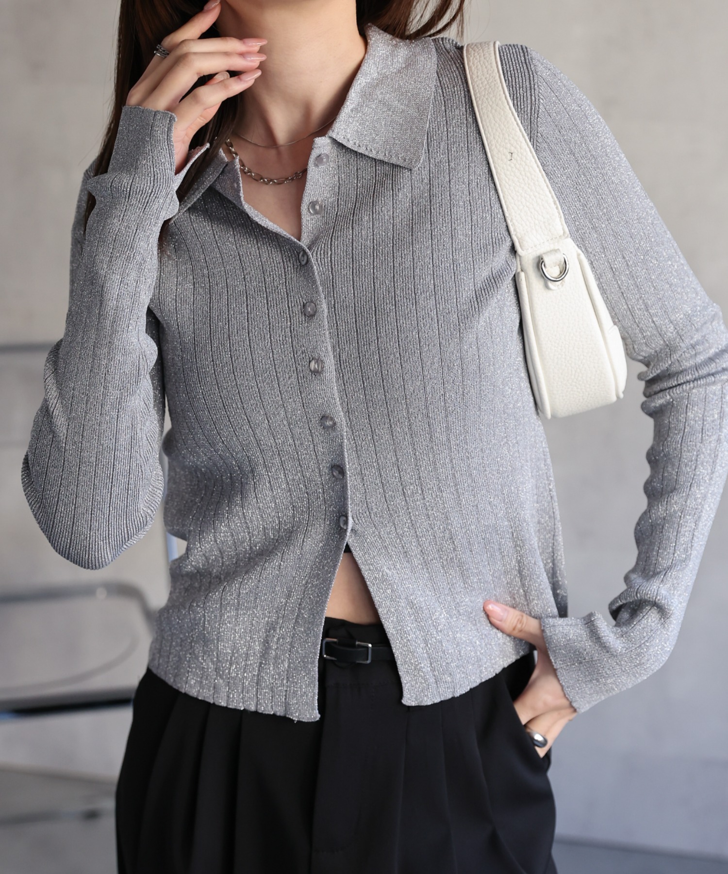 model：162cm 着用サイズ：F