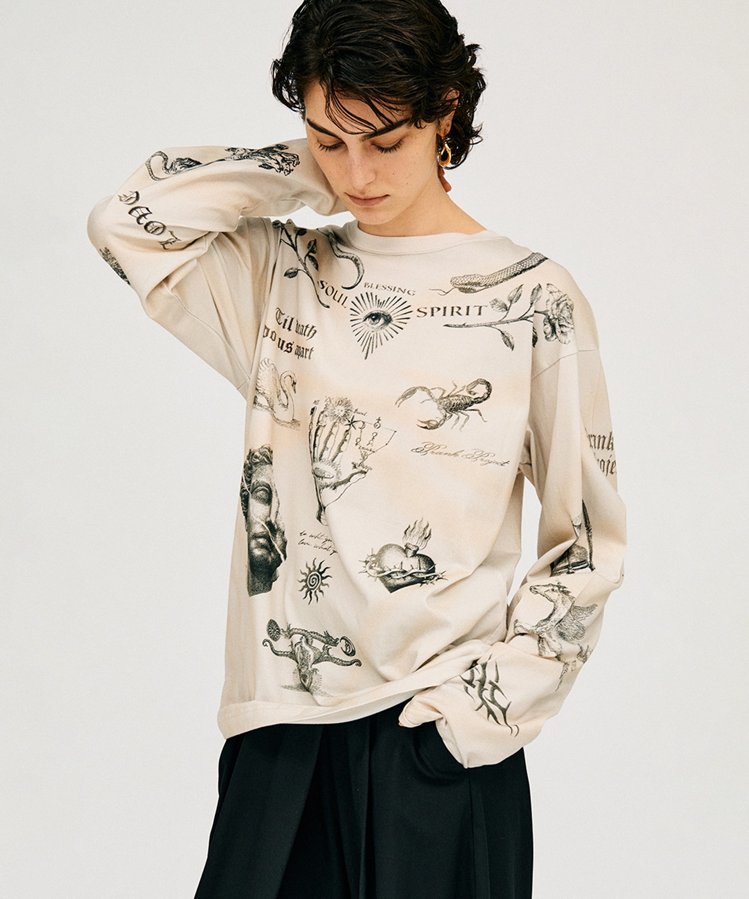 【Pre‑Order】TATOO принтованный лонгслив TATOO Printed Long Sleeve TEE