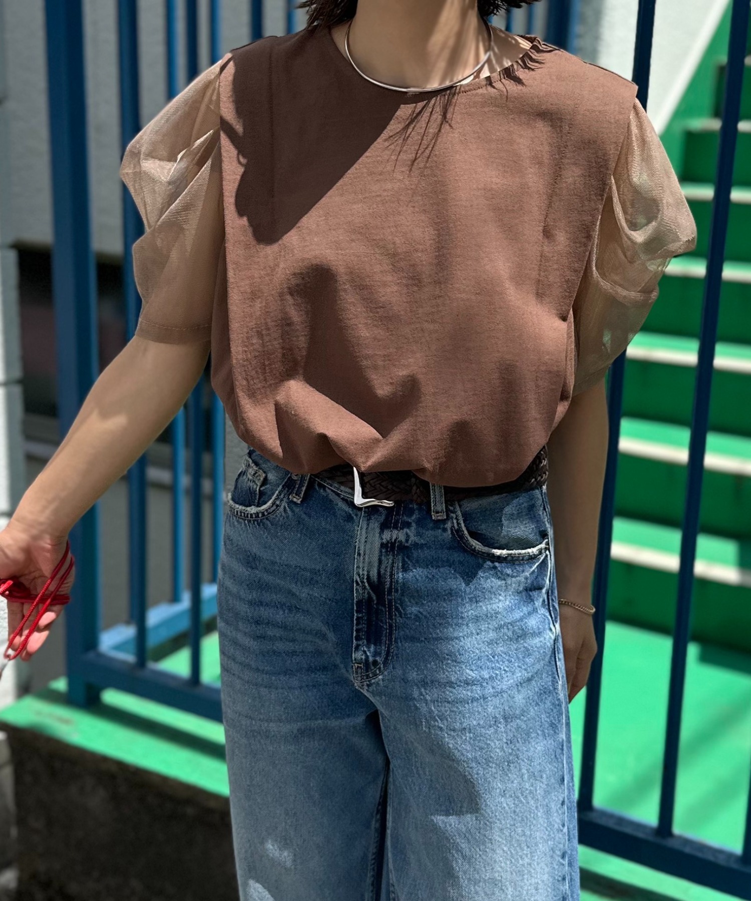 ブラウン