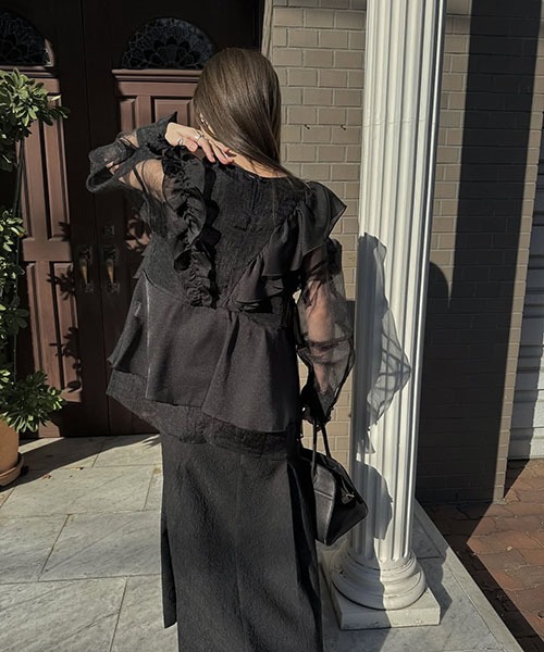 ワンピース emboss pattern deep tuck side gather OP