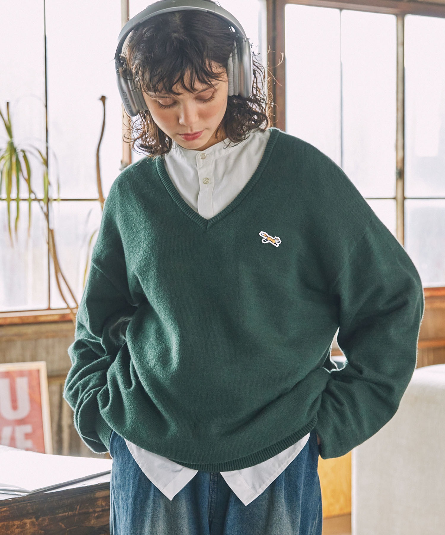 PENNEYS/ペニーズ 別注 THE FOX ロゴワッペン刺繍 Vネックニット