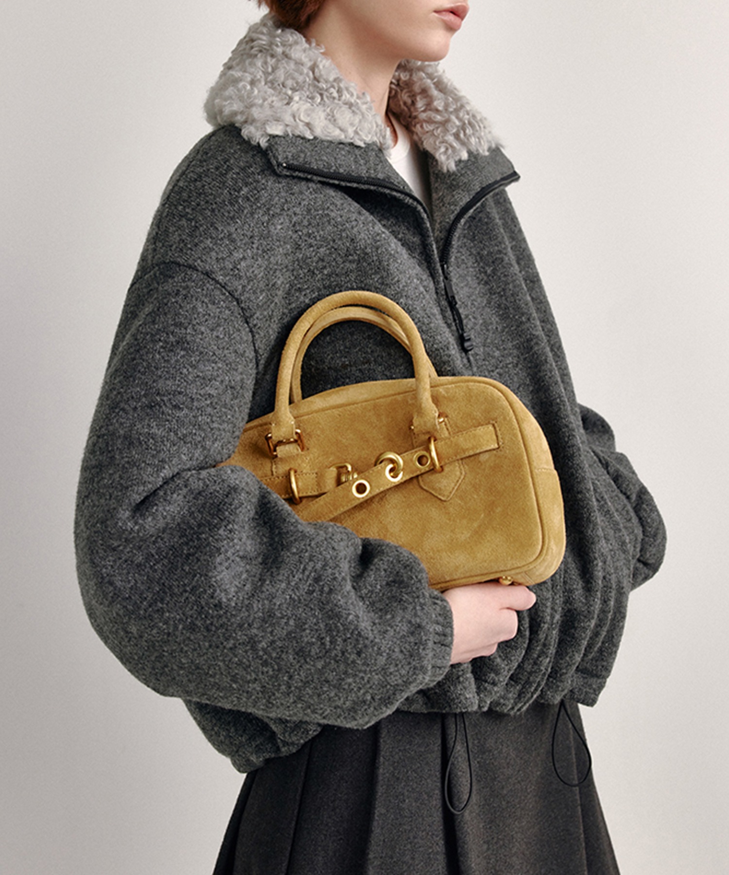 【美品】 DOUDOU 切替シャーリングブルゾン ノーカラー 組曲 ブルゾン アウター カラーボイルノーカラー レディース