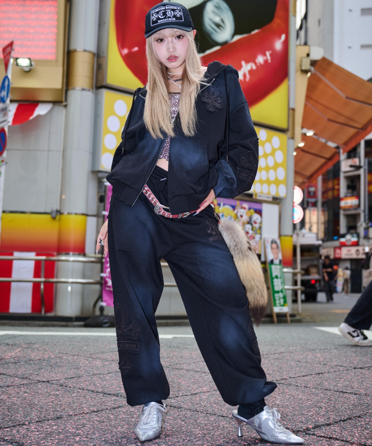 A'GEM/9 × .kom 『A'GEM/9/エージェムナイン』 クロスエンジェルジップ