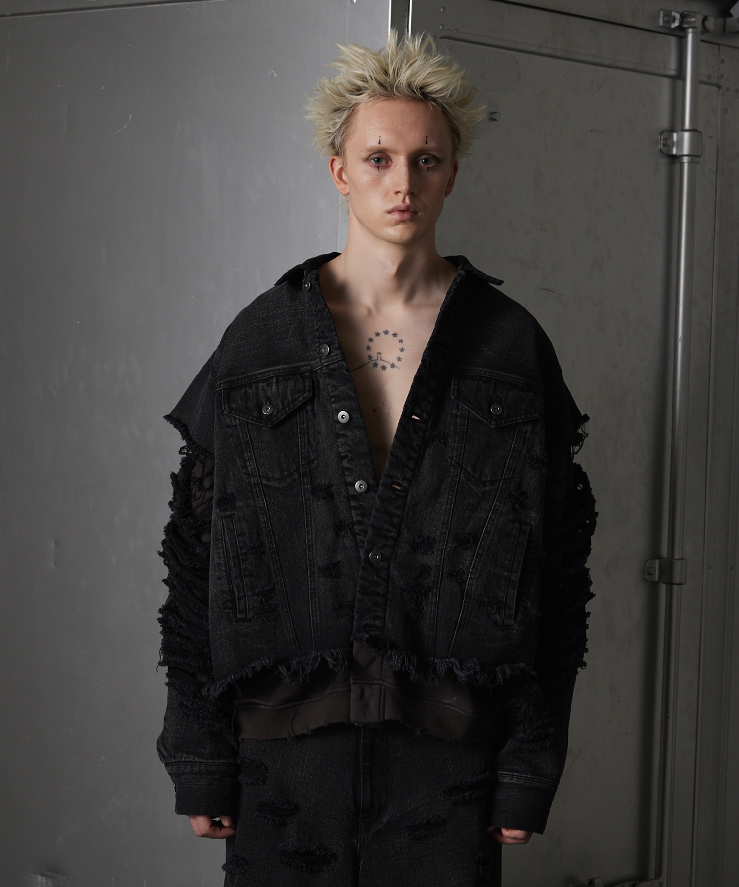 【GRANCY】スウェットドッキングデザインダメージデニムジャケット GRANCY】Sweat Docking Design Damage Denim Jacket / スウェット