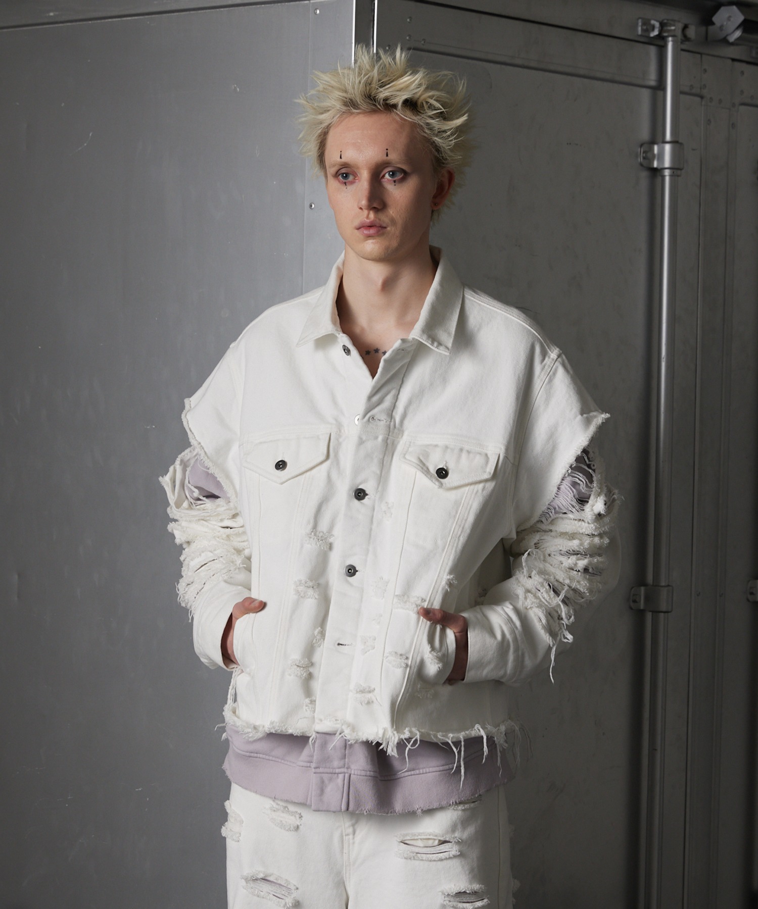 【GRANCY】スウェットドッキングデザインダメージデニムジャケット GRANCY】Sweat Docking Design Damage Denim Jacket / スウェット