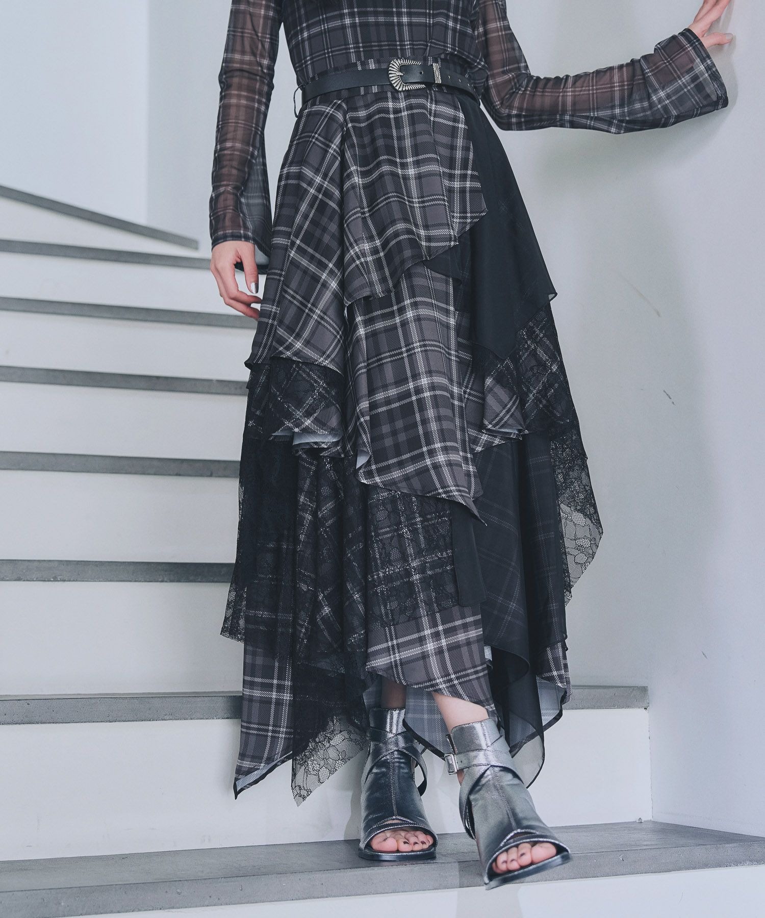 HARE MIXチェックランダムスカート(ブラック) MIXチェックランダムスカート(HARE)