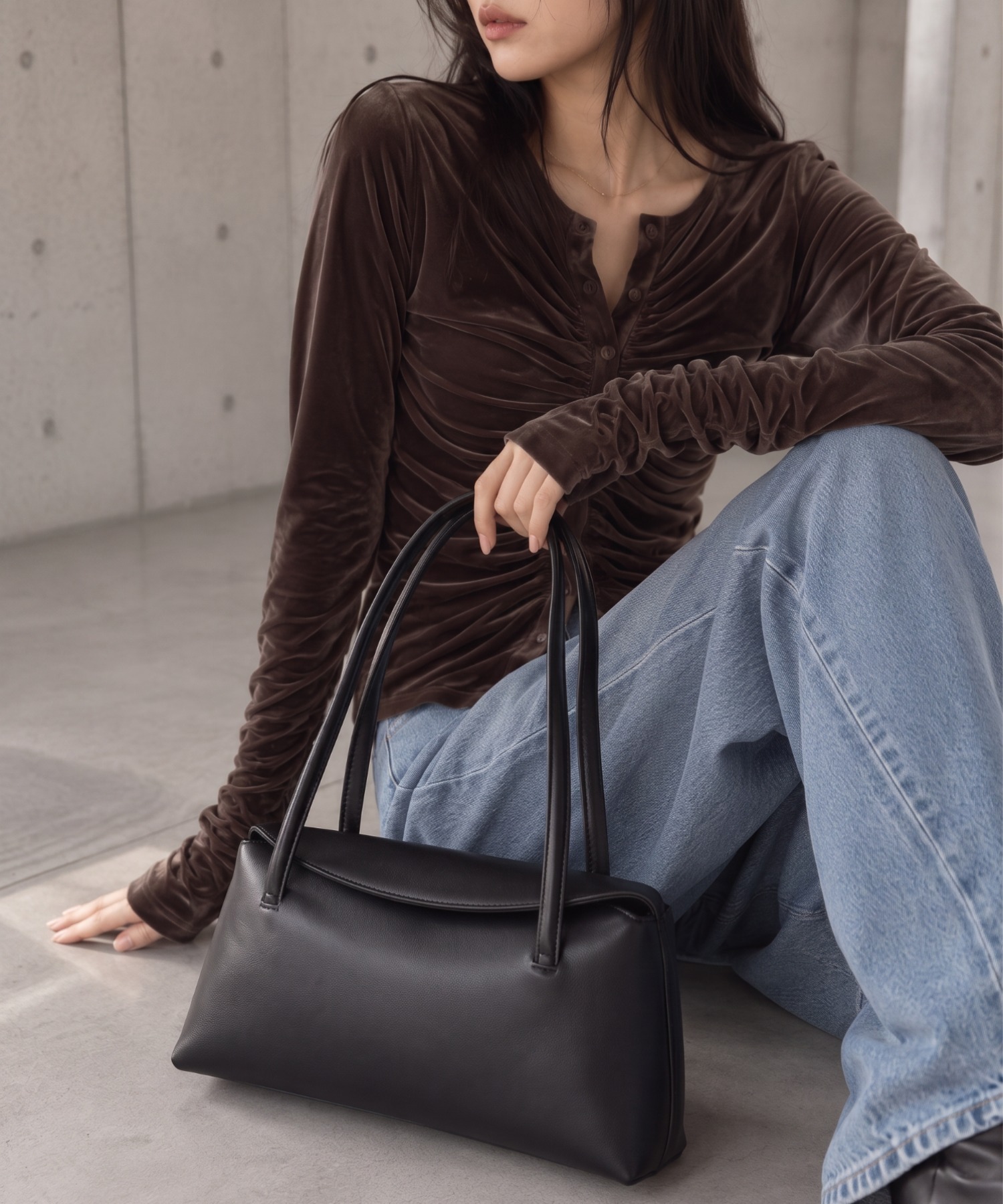 王道のブラックが使い勝手抜群です
model：160cm