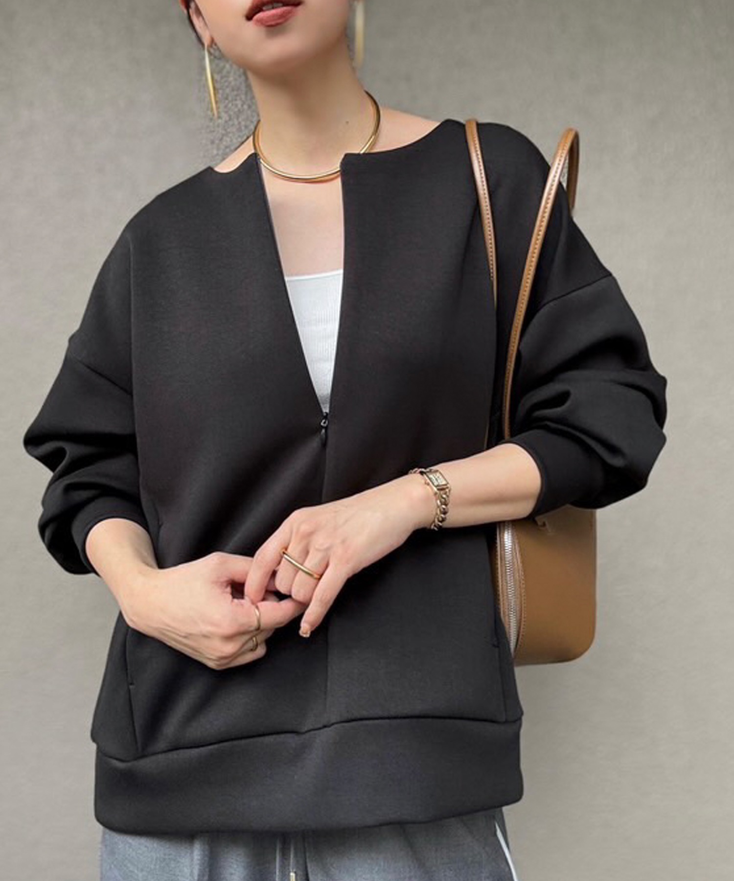 ダンボールフロント2wayクルーネックプルオーバー Emma Taylor