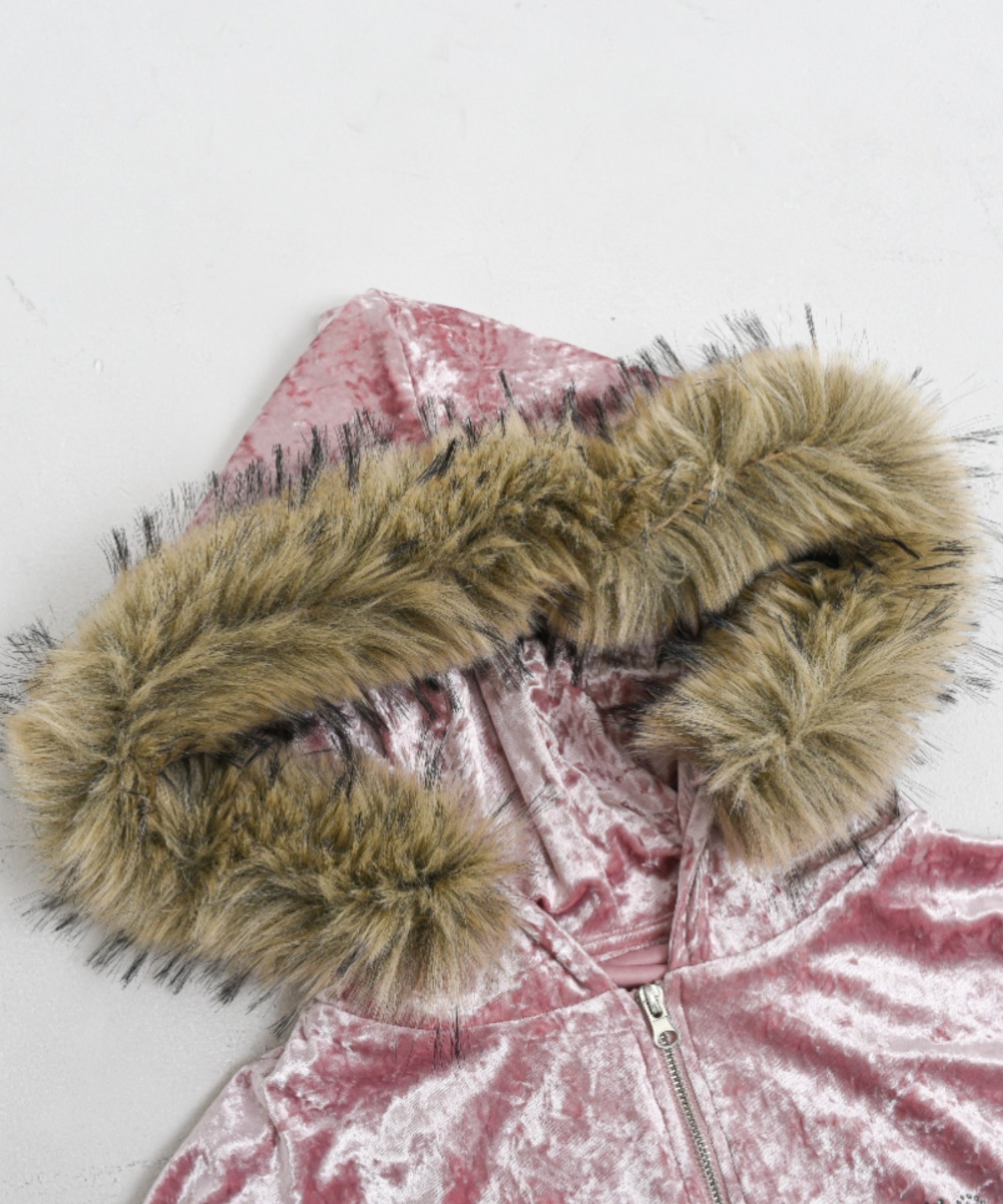 A'GEM/9 × .kom 『A'GEM/9/エージェムナイン』 Ed Hardy ベロア