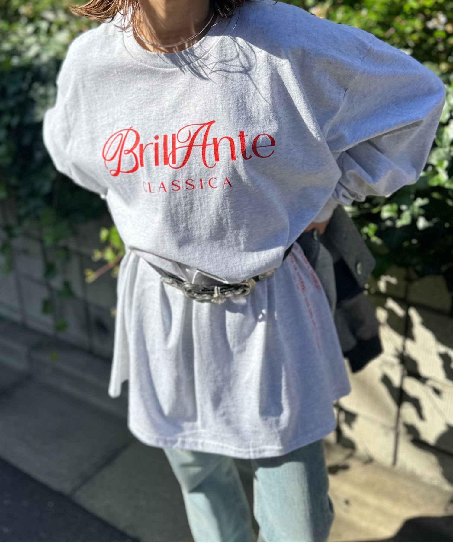 ライトアッシュグレー