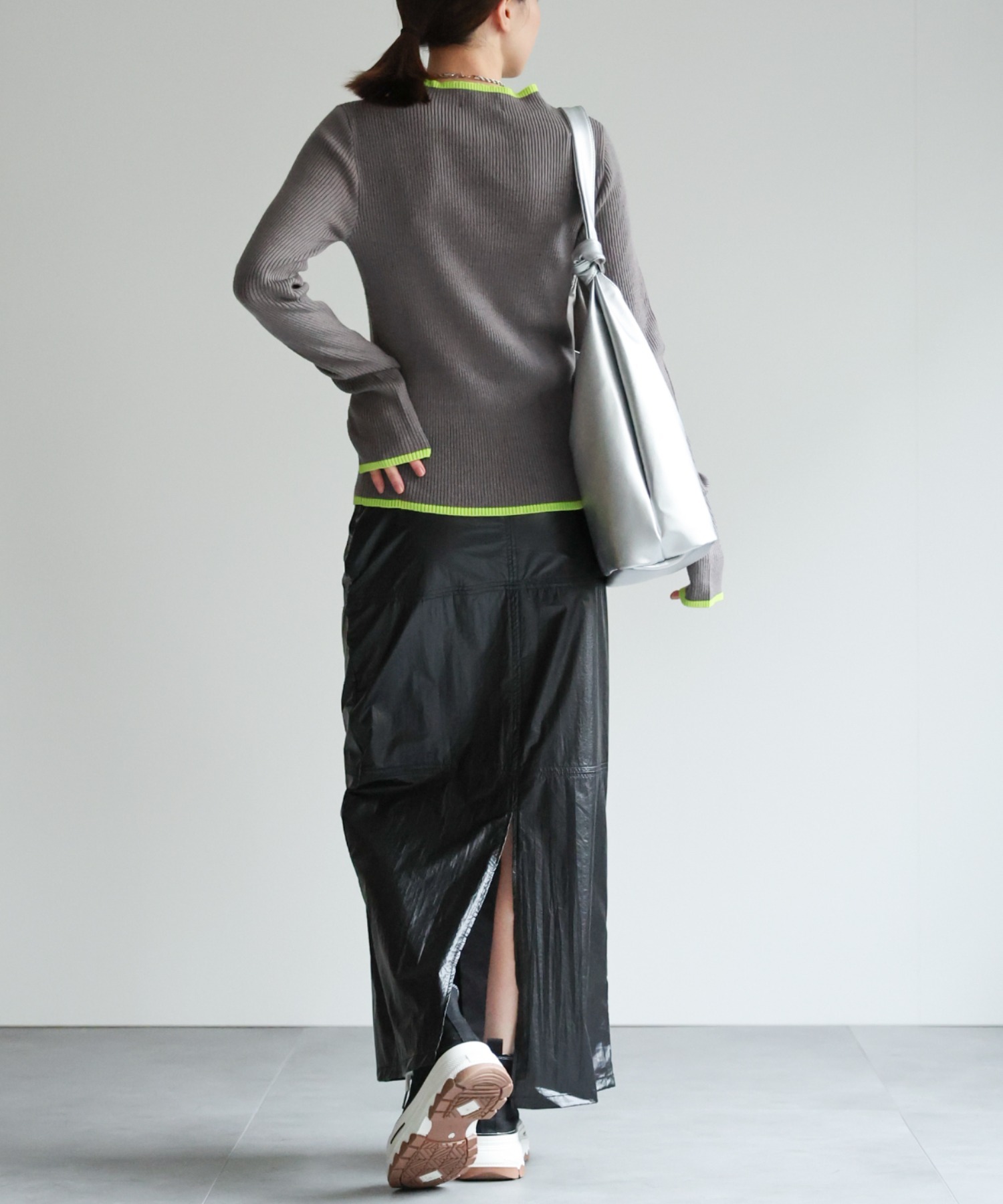 model：162cm 着用サイズ：F