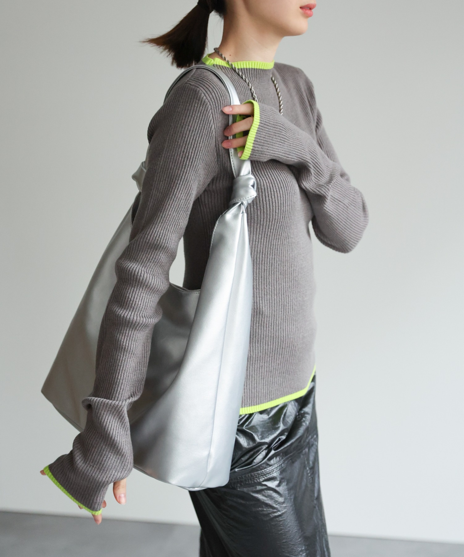 model：162cm 着用サイズ：F