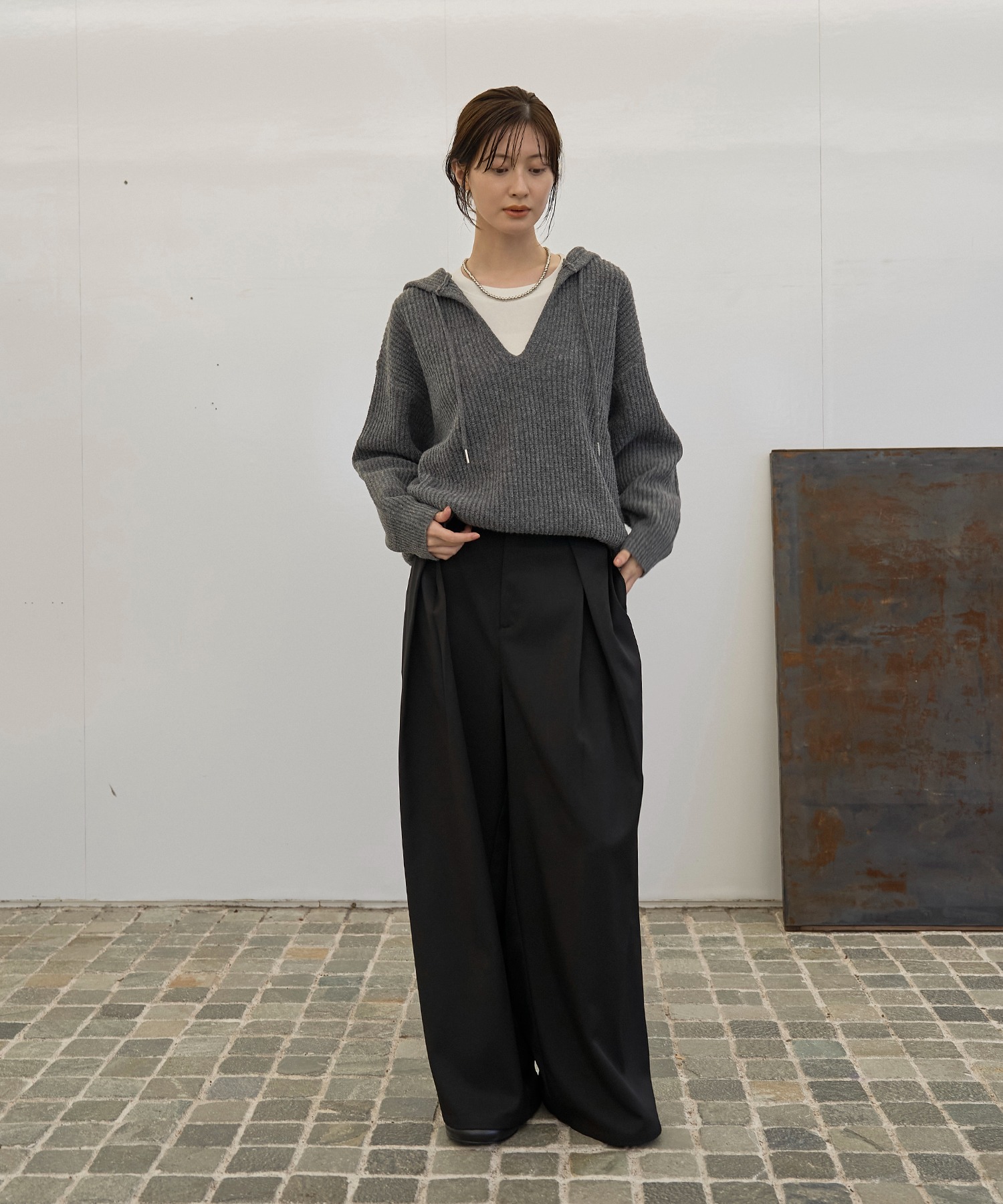 model：H166 着用サイズ：F