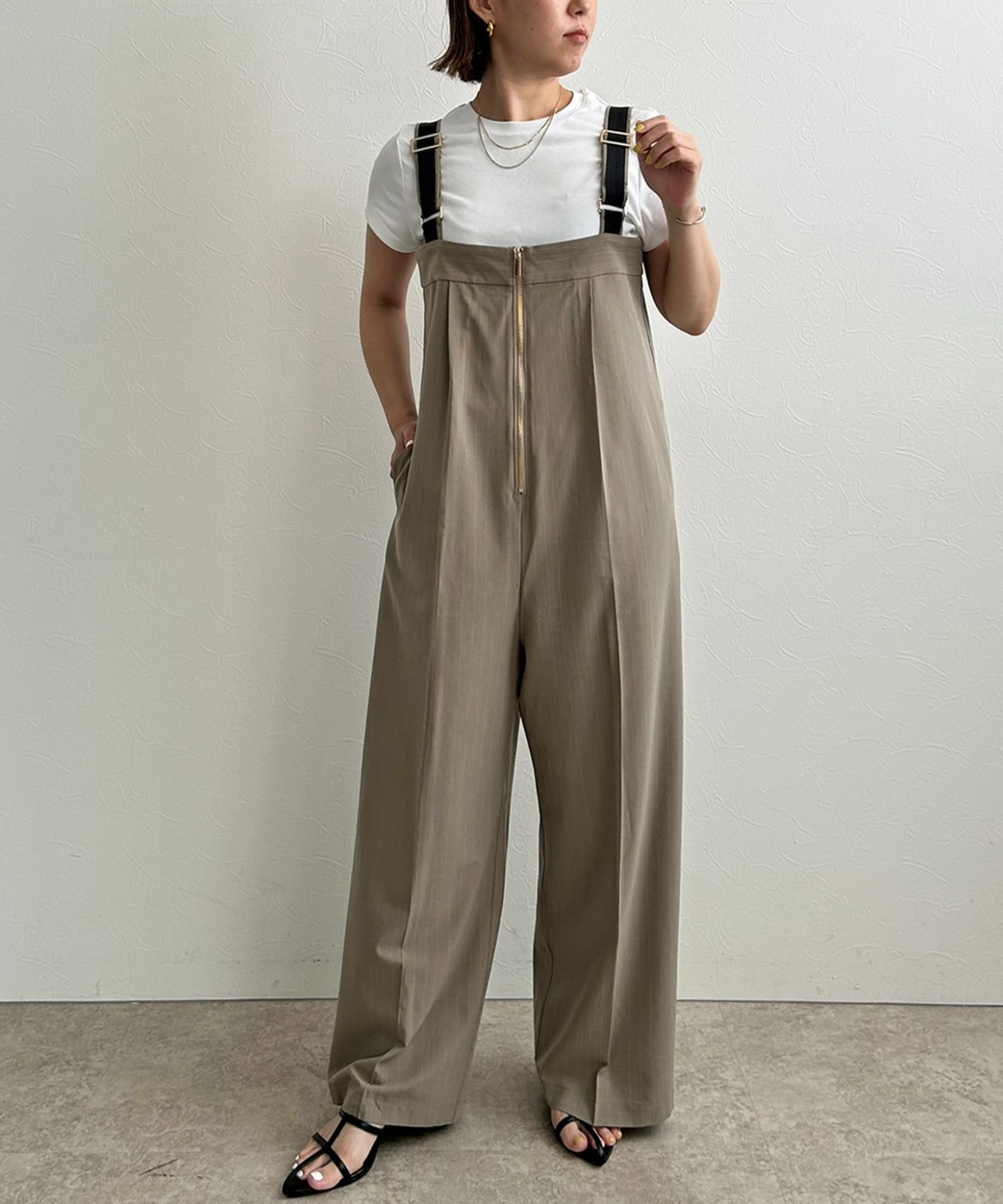 ジップアップサロペット LHELBIE│Eimee Law & LHELBIE 公式オンライン