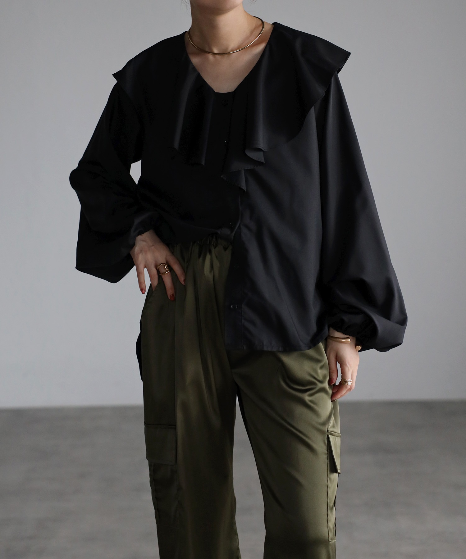 model：H158 着用サイズ：FREE