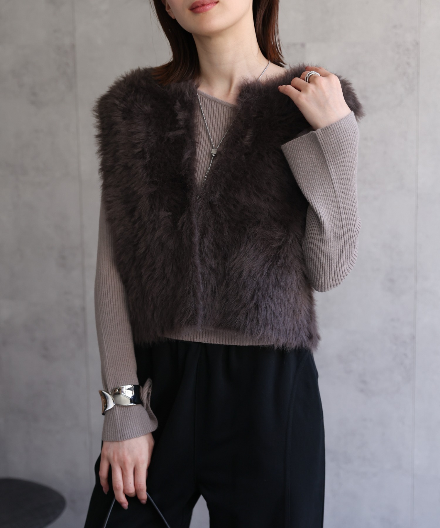 model：162cm 着用サイズ：F