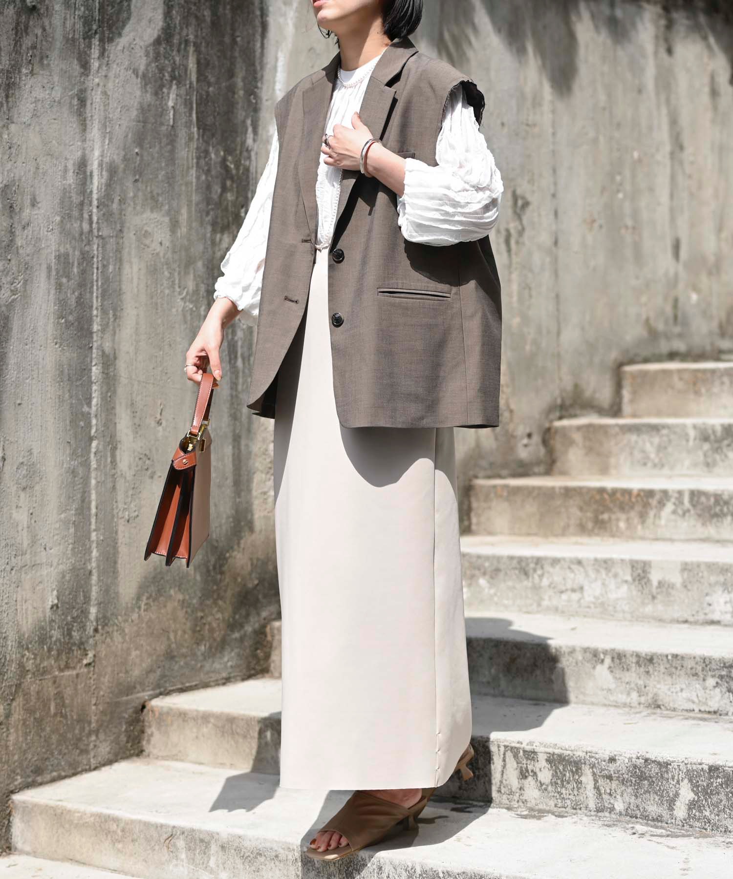 model:H163 着用サイズ:M