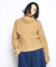 フェザー×ループヤーン プルオーバー