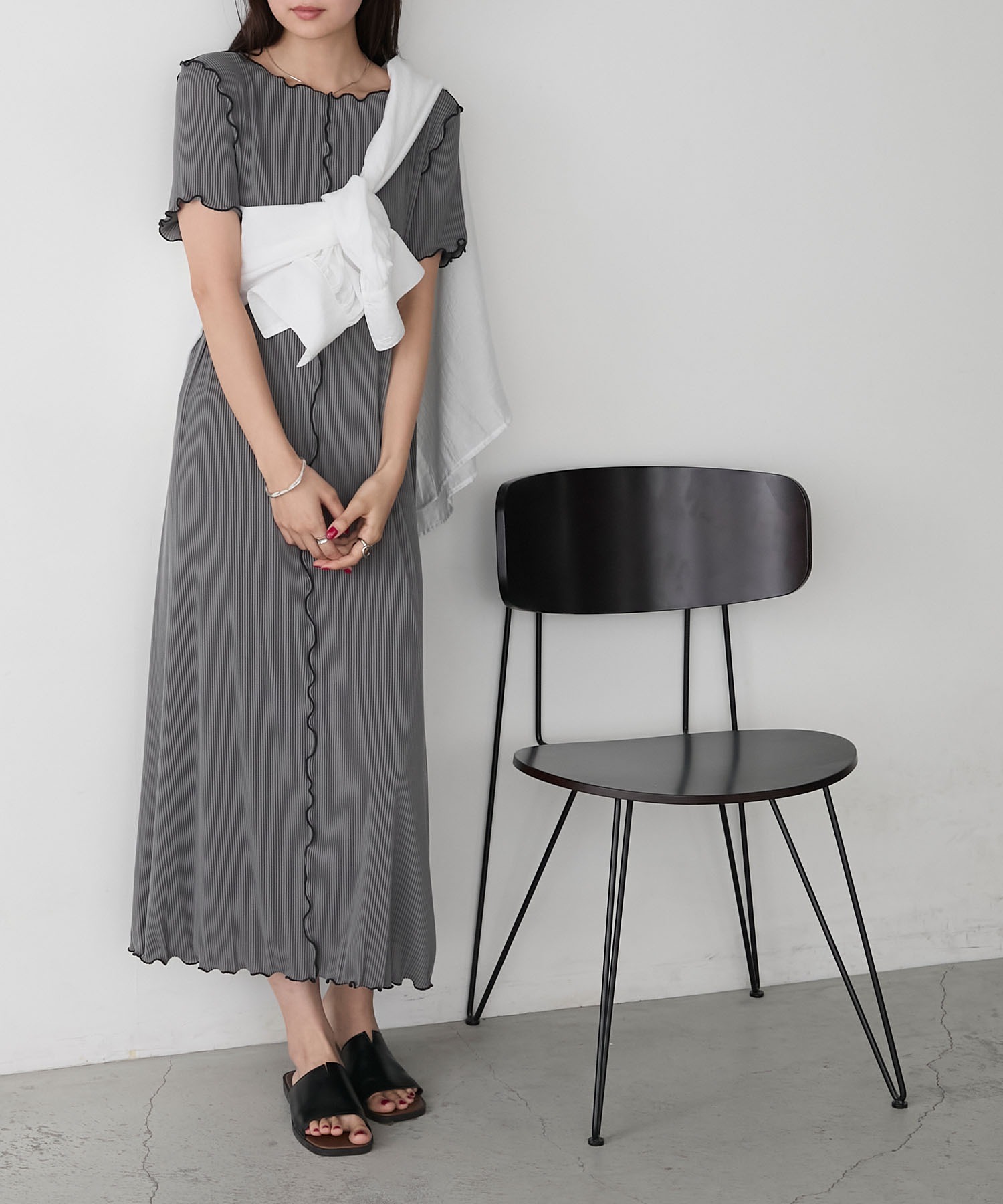 【2色】アシンメトリー☆ワンピース Aライン 長袖 プリーツ 楽天市場】アシンメトリー プリーツTシャツワンピース 長袖
