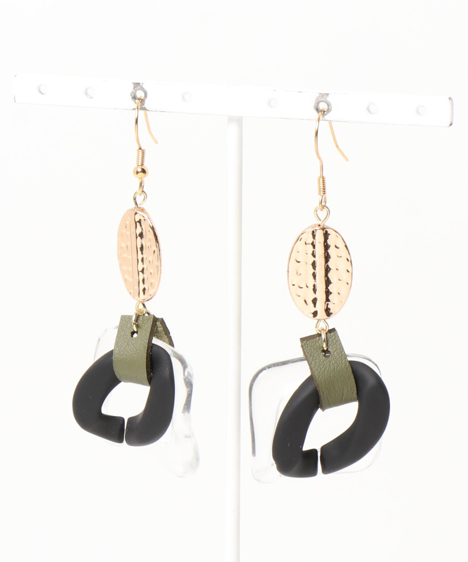 クリア ブラック 服装を問わないピアス Ma Freshbaazaar Com