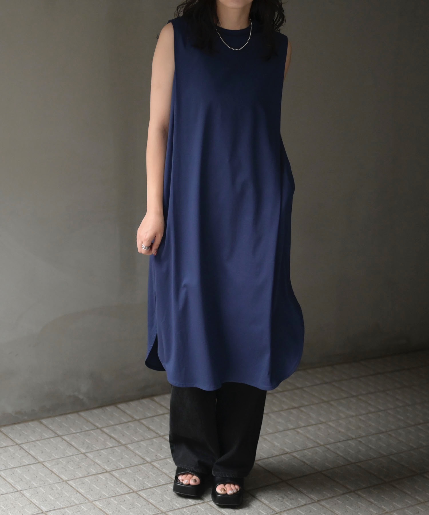 model:H163. 着用サイズM
