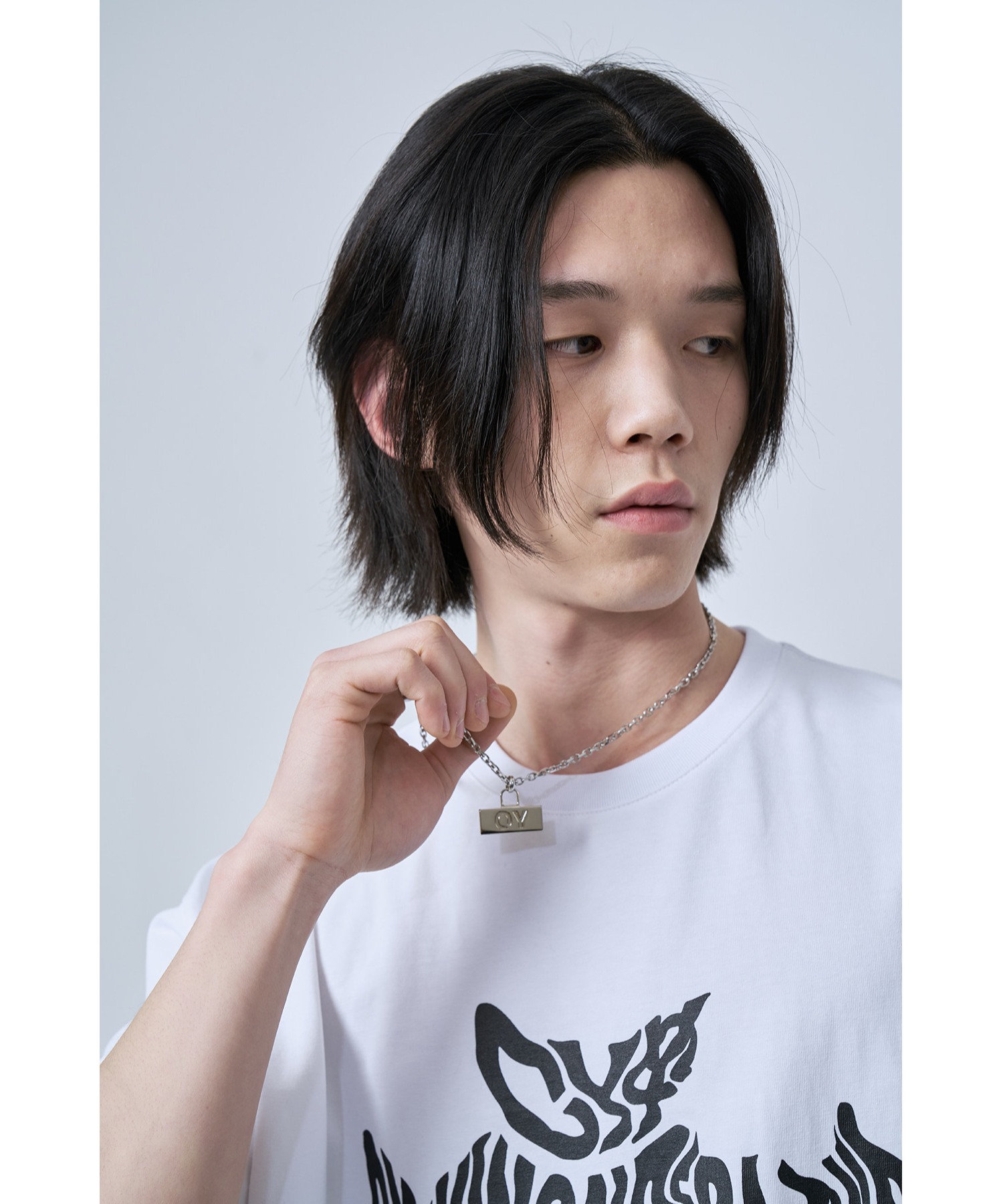 OY/オーワイ』SQUARE LOGO NECKLACE/スクウェアロゴネックレス