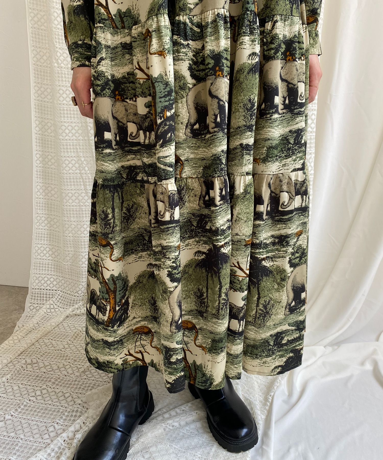 動物柄ティアードワンピース Myrdal Eimee Law Lhelbie 公式オンラインストア